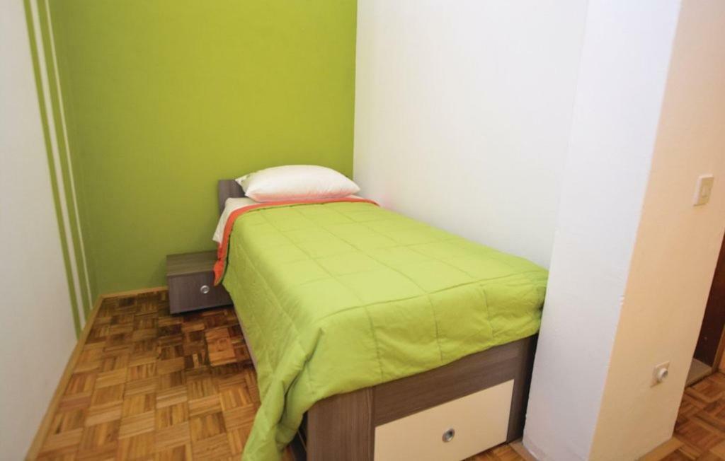 Appartement Apartmaji In Vinogradnistvo Klobas à Sečovlje Extérieur photo