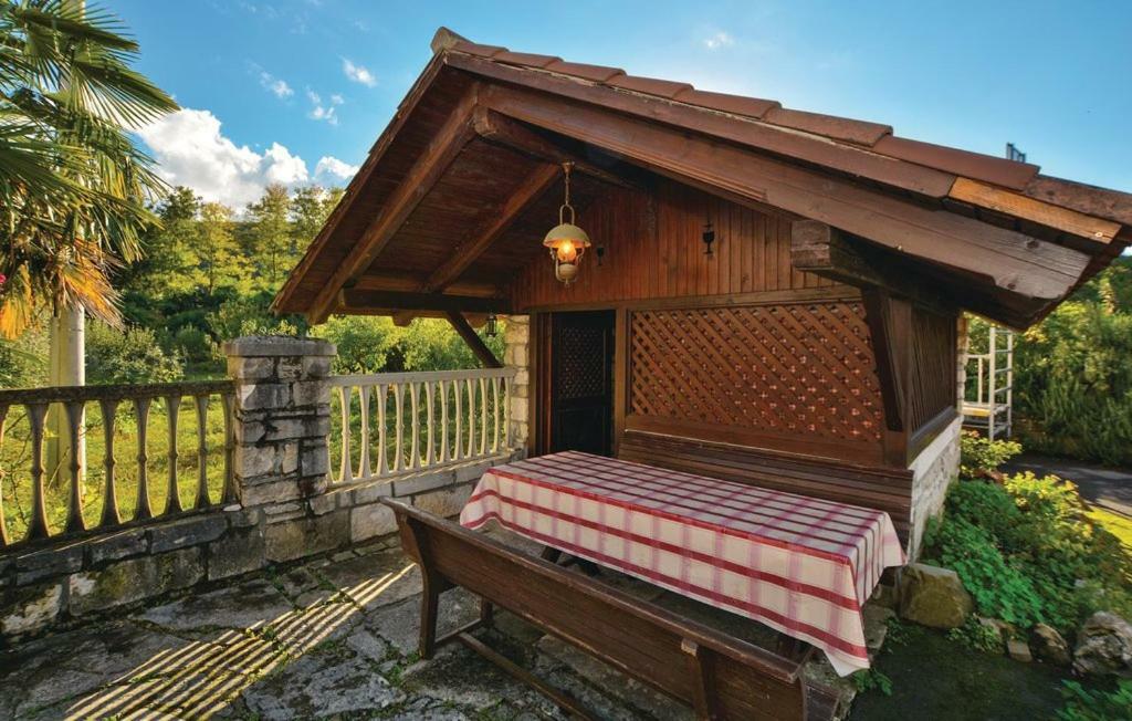 Appartement Apartmaji In Vinogradnistvo Klobas à Sečovlje Extérieur photo